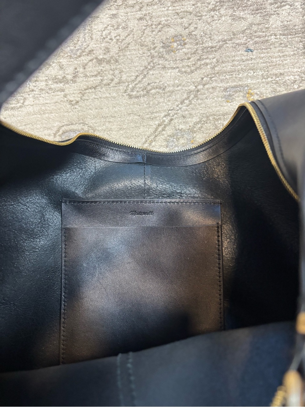 Essential Curve Shoulder Bag by Madewell - Picture 5 of 10